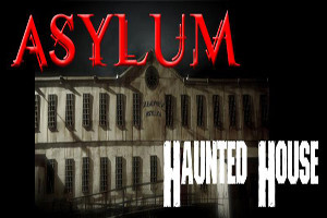 Las Vegas’ Haunts, Hotel Fear and The Asylum, take visitors on a tour through one of the valley’s scariest haunted houses during the haunting season.
Photo Credit: The Asylum