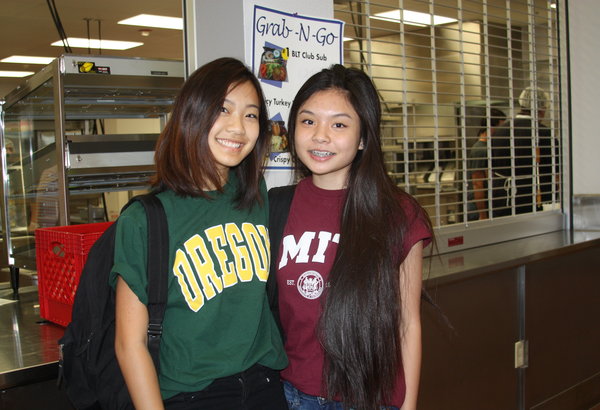 College T-shirt Day