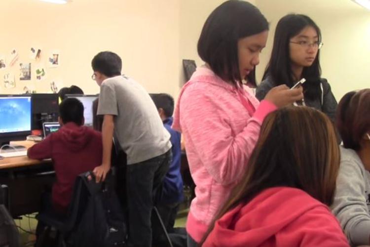 VIDEO: Freshmen learn how to use iMovie