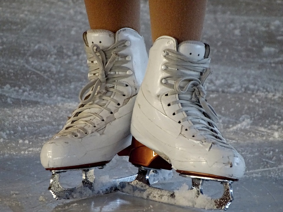 Figure Skating Skid Skates Ice Rink Artificial Ice