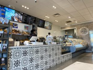 After being featured on Buzzfeed, the New Jersey bagel shop opened its first west coast location. Grade: A-