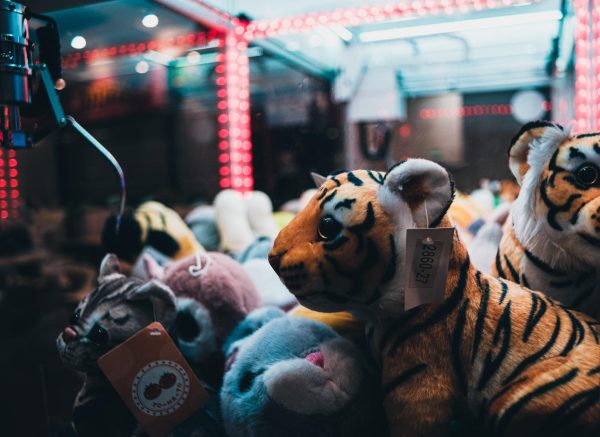 LifeHacks: Claw Machine Edition