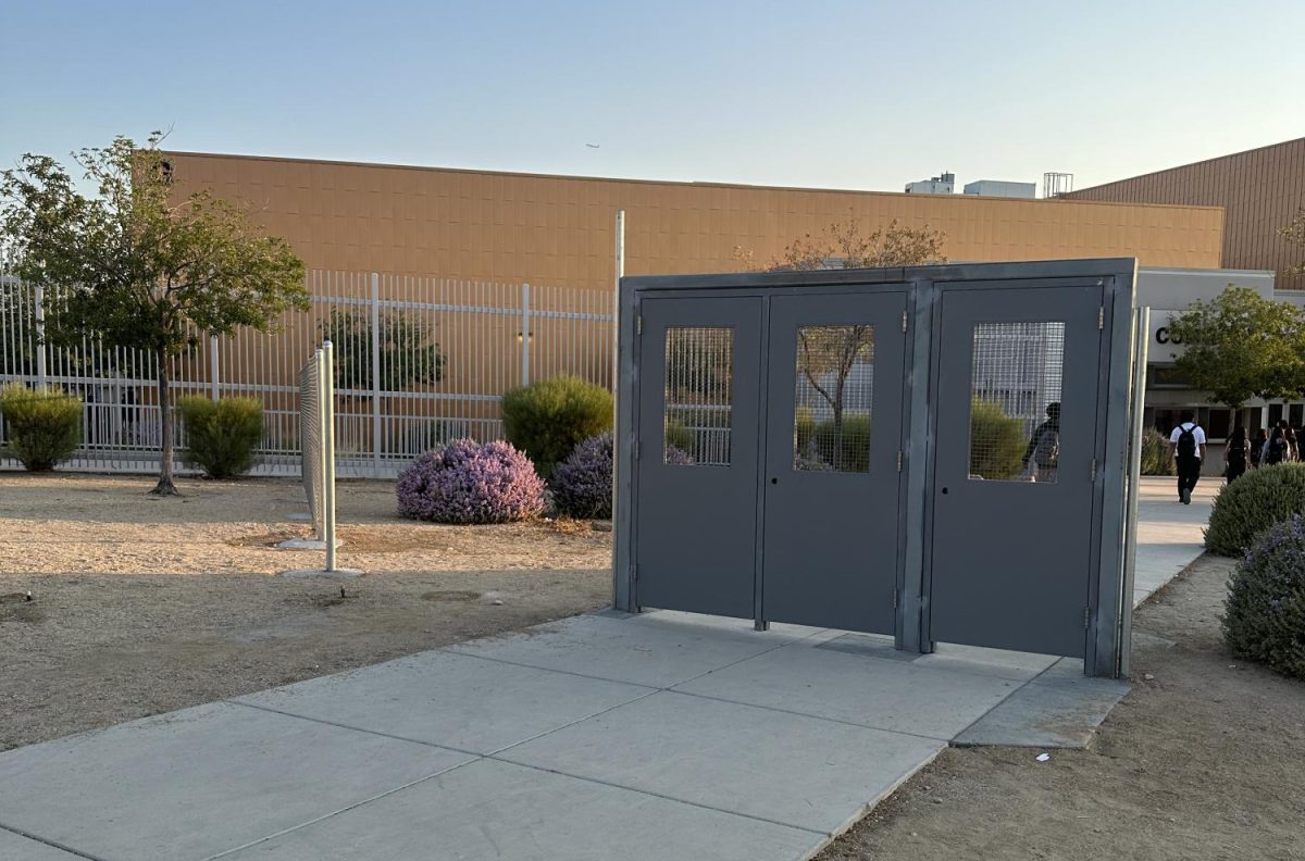 A single entrance point gate is being built around the school, just outside of the G building entrance. The gate entrance has been up since the first day of school and has since expanded to the bus stop. “[The gate is for] safety and tracking too, so we make this place the safest that it can possibly be for everyone inside of it,” Assistant Principal Eric Gant said.