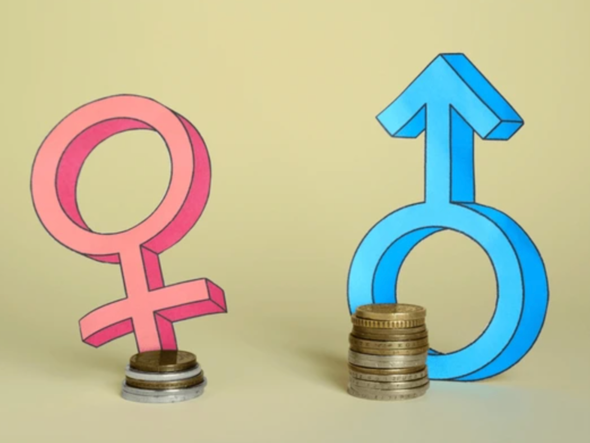 Although significant progress has been made towards facilitating equal pay for both men and women, institutional flaws still perpetuate an economic divide between the two sexes. 